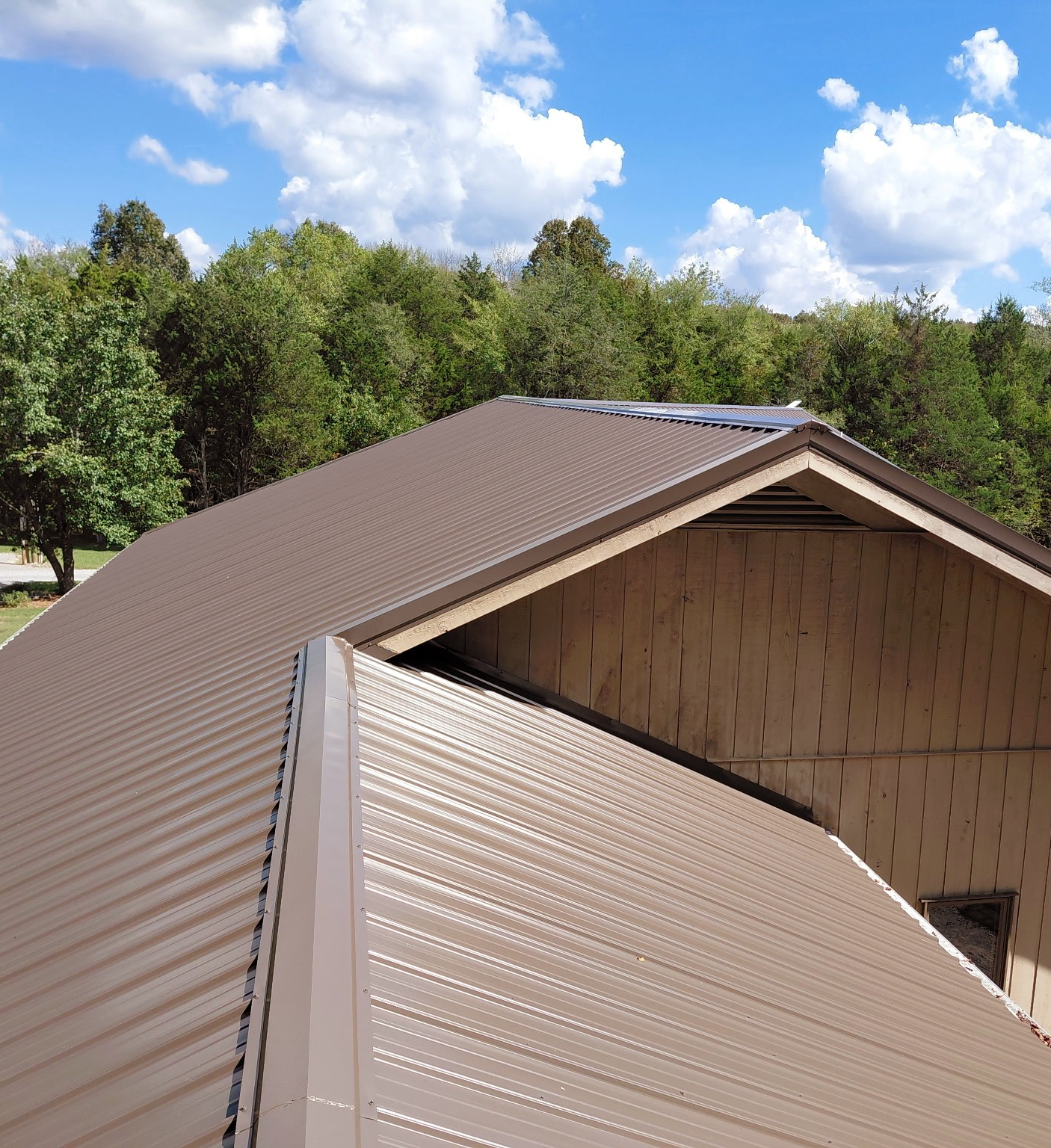 TH Construction Middle Tennessee Showcase Metal Roofing